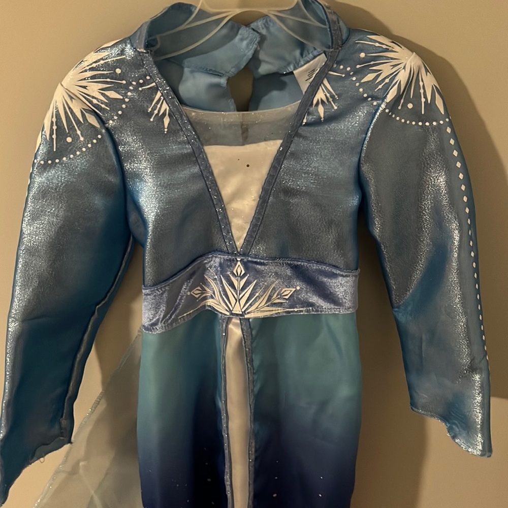Girls Frozen costume